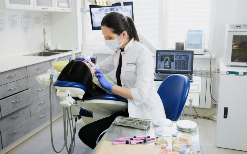 quy trình trám răng Inlay/Onlay thường cần khoảng hai lần hẹn với nha sĩ.