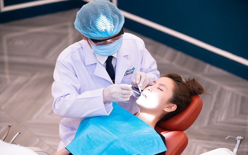 Bước 3: Phẫu thuật nhổ răng khôn