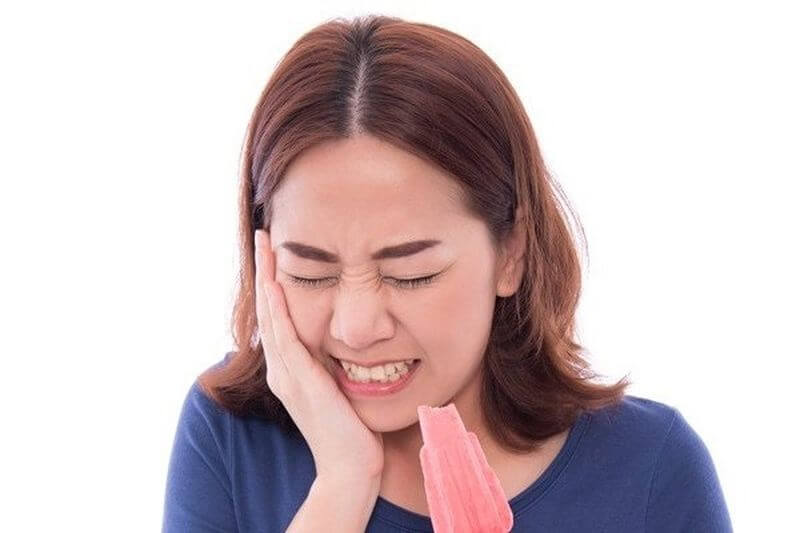 Đau nhức khi ăn tác động đến xương hàm