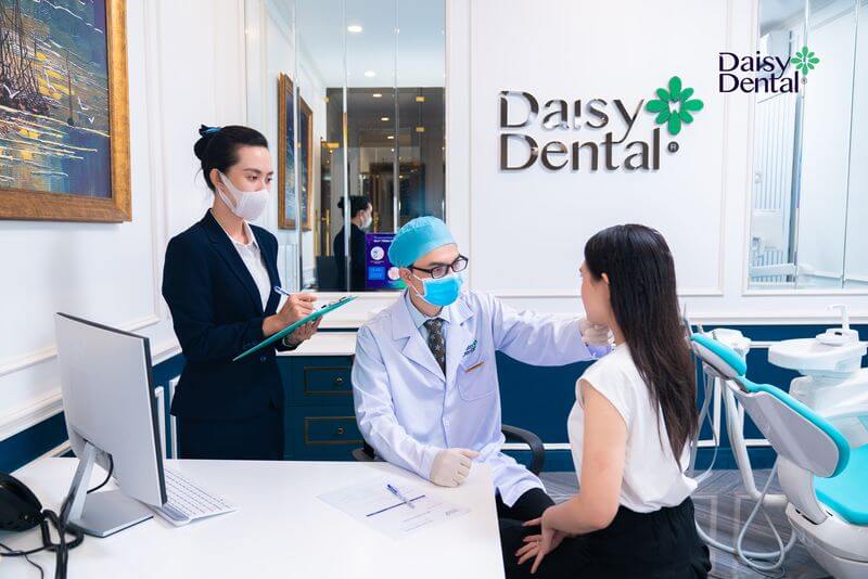 Tẩy trắng răng an toàn và chất lượng tại Nha khoa Quốc tế Daisy