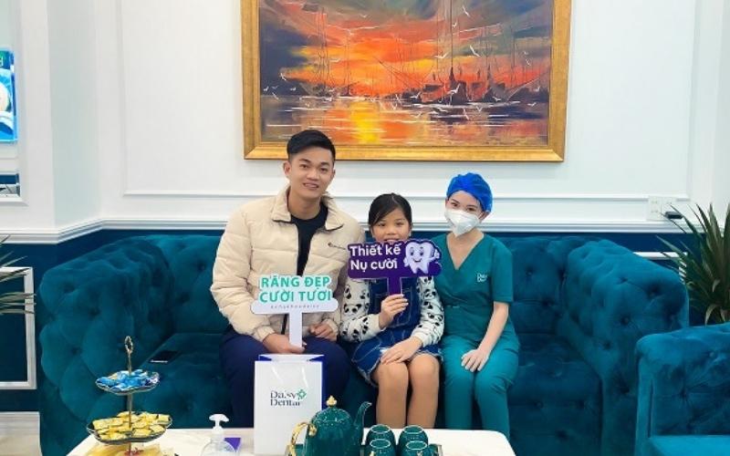 Không ít khách hàng đã hài lòng sau khi niềng răng hô tại Nha khoa Quốc tế DAISY