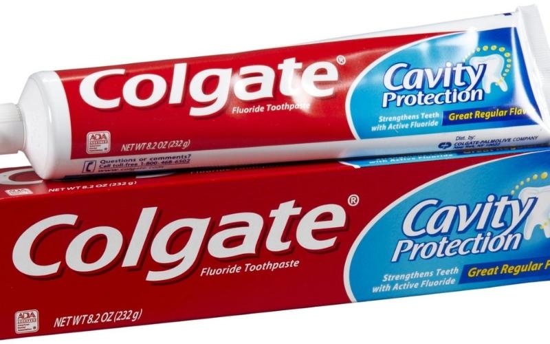 Kem đánh răng chữa sâu răng Colgate Cavity Protection