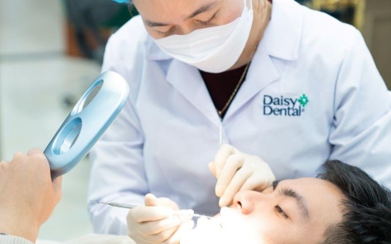 Kỹ thuật của bác sĩ có ý nghĩa quyết định đến việc tẩy trắng răng được bao lâu