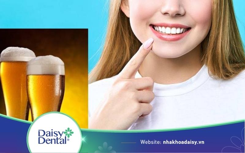 tẩy trắng răng có được uống bia không
