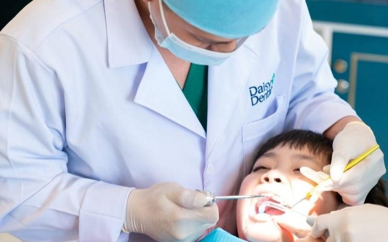 Trẻ em nên được lấy cao răng mỗi 3 - 6 tháng/lần