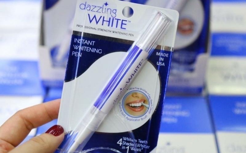 Bút trắng răng Dazzling White