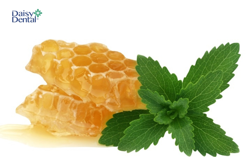 Sử dụng mật ong để cải thiện tình trạng miệng có mùi