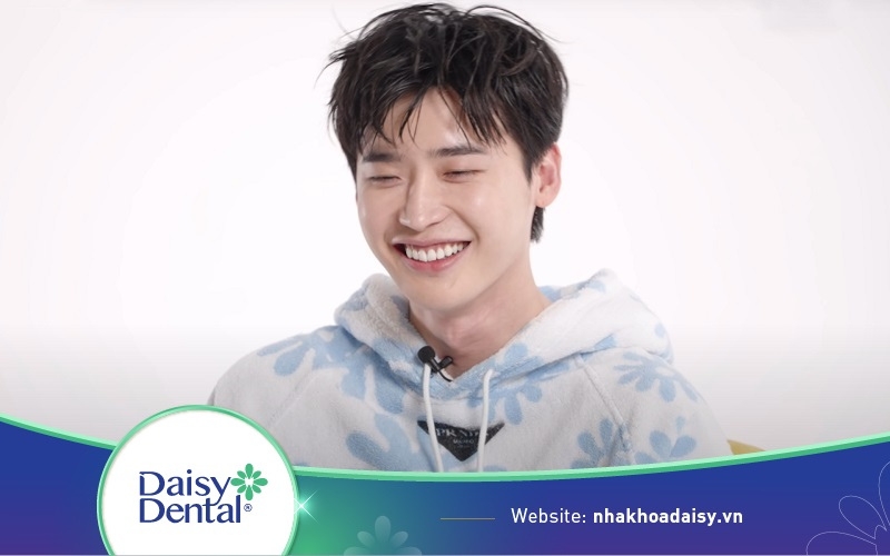 Cách cười đẹp cho nam