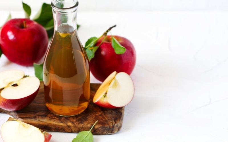 Giấm táo là dung dịch có khả năng kháng viêm, diệt khuẩn cực kỳ hiệu quả