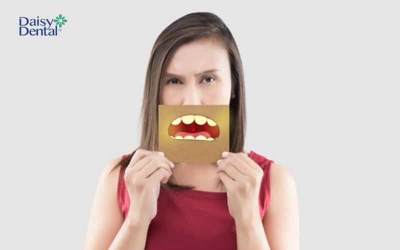 Kẽ răng bị hôi gây ảnh hưởng đến chất lượng cuộc sống