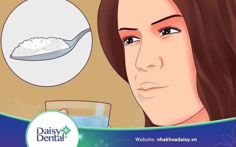 Ngậm nước muối có tác dụng gì