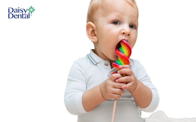 Trẻ có thể bị sâu răng nếu ăn quá nhiều thực phẩm chứa đường