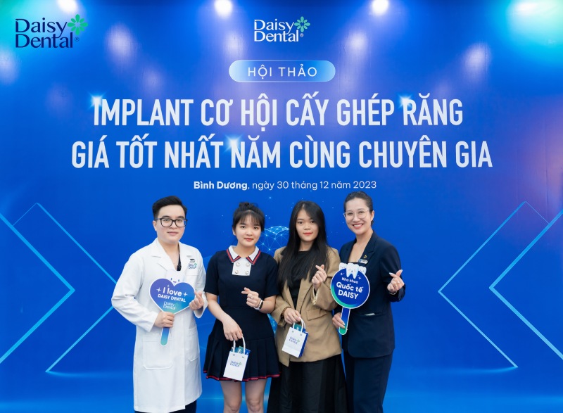 Nha khoa Quốc tế DAISY tổ chức thành công “Hội thảo Implant cơ hội cấy ghép răng giá tốt nhất năm cùng chuyên gia”