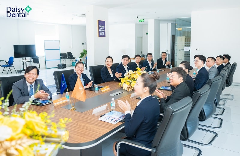 Những hình ảnh nổi bật tại buổi lễ ký kết hợp tác giữa DAISY DENTAL và Viện thẩm mỹ DIVA