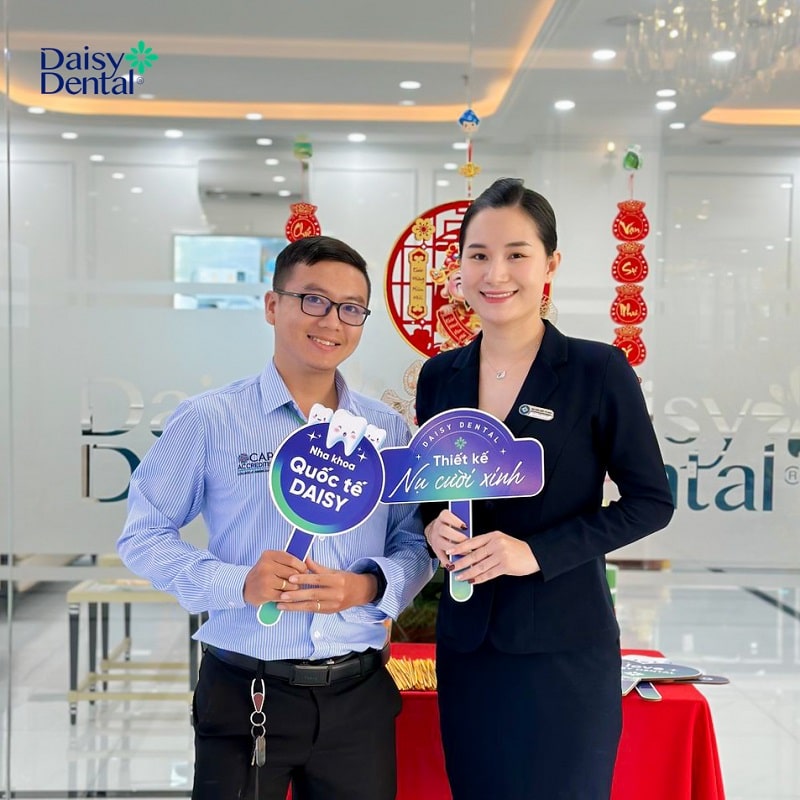Những hình ảnh nổi bật khác tại DAISY DENTAL đầu Xuân Giáp Thìn