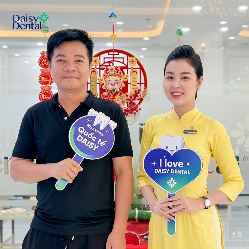 Những hình ảnh nổi bật khác tại DAISY DENTAL đầu Xuân Giáp Thìn