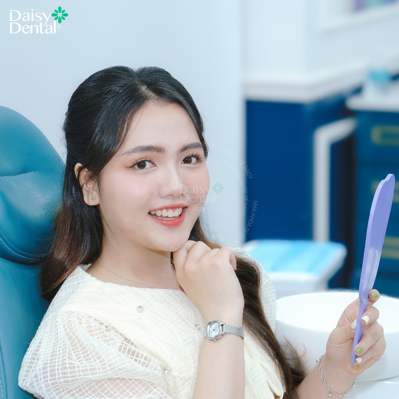Cô bạn sinh viên “lên đời nhan sắc” nhờ chỉnh nha, khắc phục khuyết điểm răng khấp khểnh