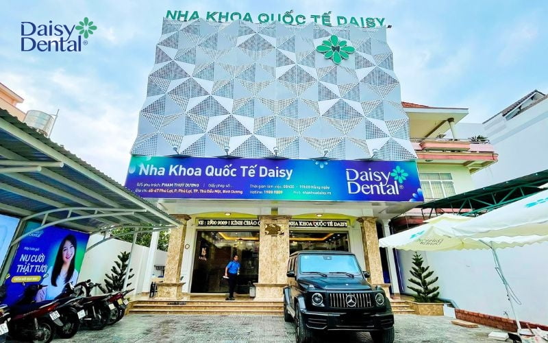 Nha khoa Quốc tế DAISY tự hào là đơn vị mang đến đa dạng các giải pháp khắc phục tình trạng gãy răng cho khách hàng