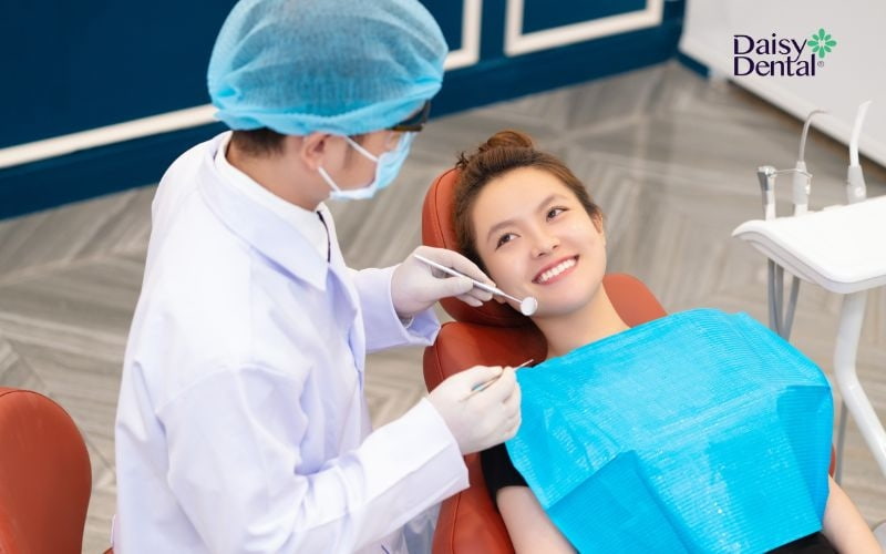 Nên nhổ răng khôn khi phát hiện các vấn đề, bệnh lý do răng khôn gây ra