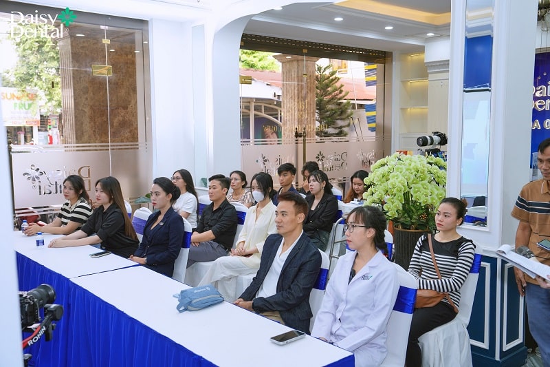 "Ngày Hội Niềng Răng" được tổ chức tại chi nhánh Nha khoa Quốc tế DAISY Bình Dương