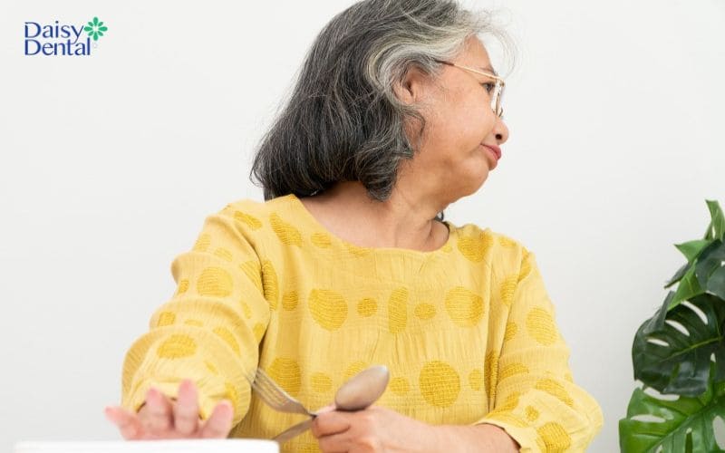 Mất răng cấm có thể làm suy giảm chức năng nhai nghiêm trọng