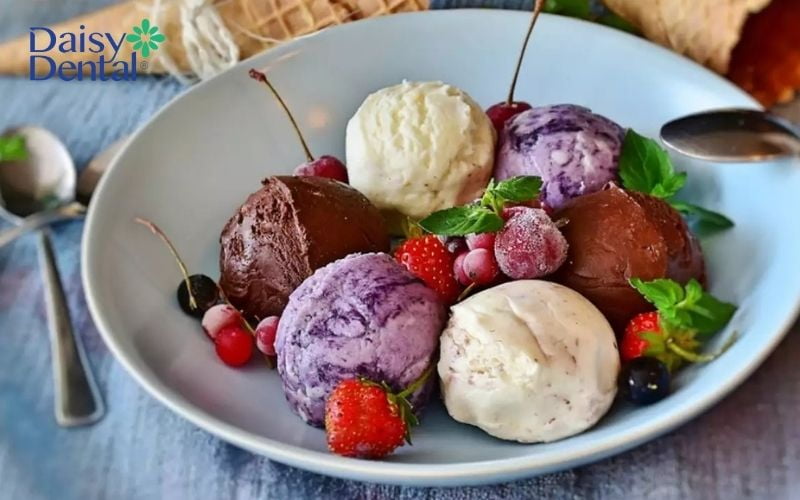 Không nên ăn kem khi bị viêm họng