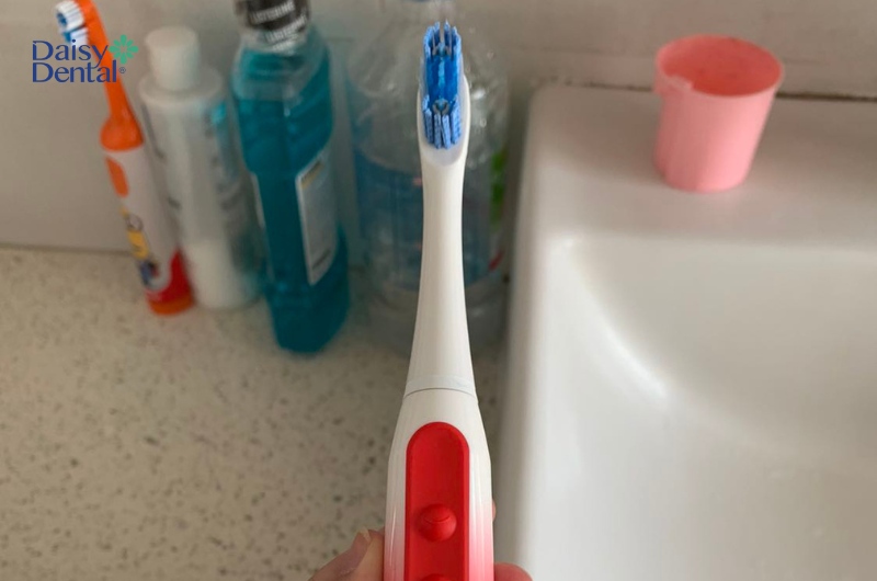 Bàn chải Colgate Sonic 360 Optic White là một trong những lựa chọn hợp lý