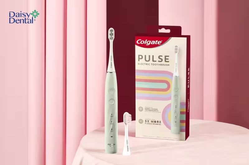 Bàn chải điện Colgate Pulse có thiết kế khá đẹp mắt