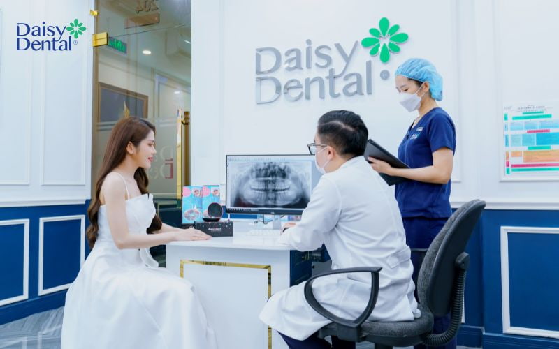 Khi niềng răng, bạn cần lựa chọn cơ sở nha khoa uy tín, đội ngũ bác sĩ giỏi