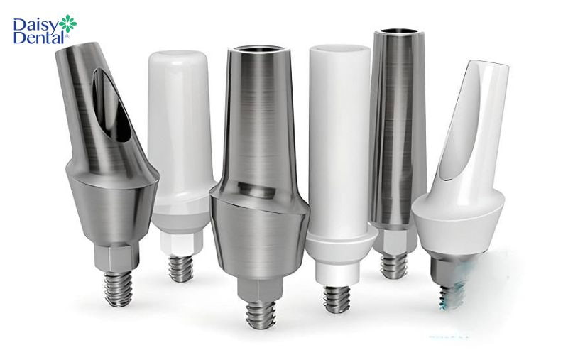 Vít Abutment là phần nằm giữa trụ Implant và mão răng sứ