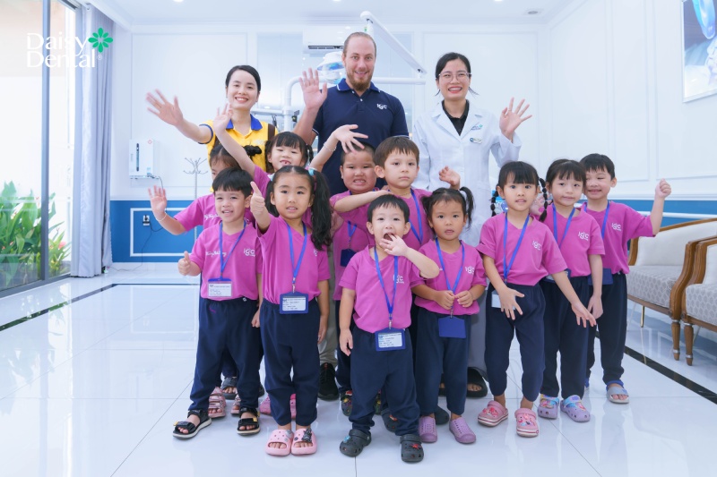DAISY DENTAL chào đón các bé Trường Mầm non IGC Thống Nhất đến tham quan 
