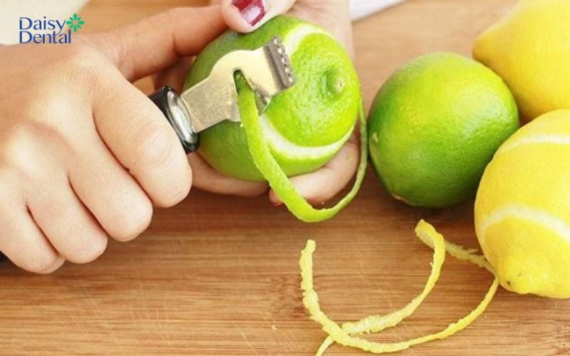 Vỏ chanh có nhiều tinh dầu thơm giúp cải thiện hiệu quả tình trạng hôi miệng