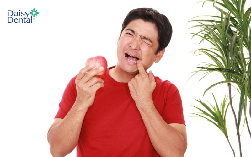 Mất răng khiến khả năng ăn nhai bị giảm sút rõ rệt