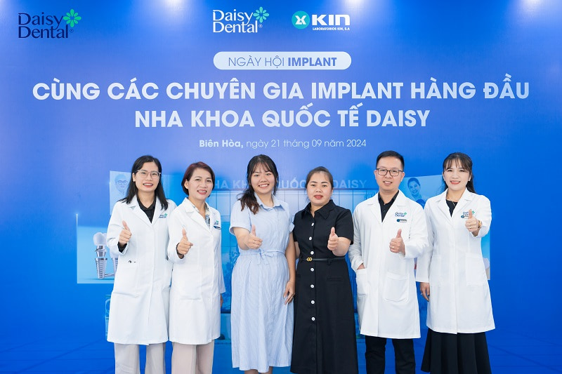 Sáng ngày 21/09/2024, Nha khoa Quốc tế DAISY đã tổ chức "Ngày Hội Implant Cùng Chuyên Gia” tại Số 303 Đ. Phan Trung, Tân Mai, Thành phố Biên Hòa, Đồng Nai