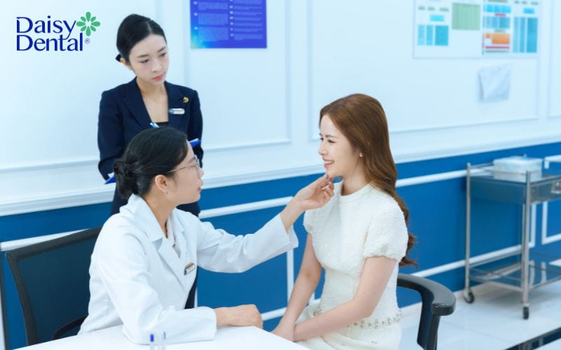 ê răng cửa hàm dưới