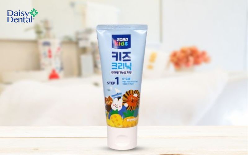 Kem đánh răng Hàn Quốc 2080 vị dứa, dành cho trẻ em từ 0 – 2 tuổi