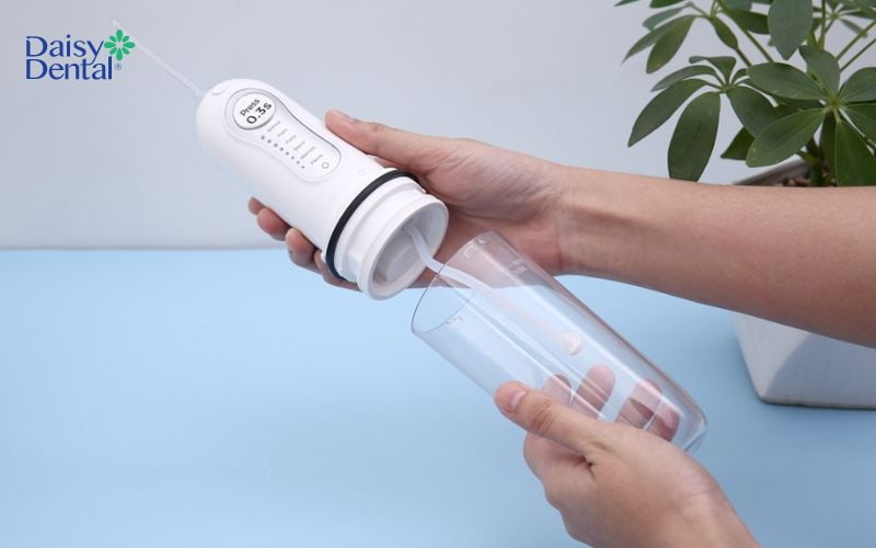 Máy tăm nước Halio có nhiều tính năng đặc biệt