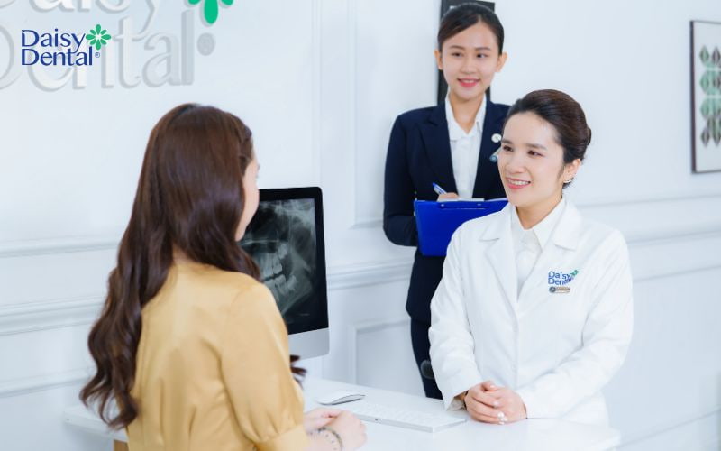 Hãy tham khảo thông tin kỹ lưỡng để chọn được một cơ sở nha khoa uy tín