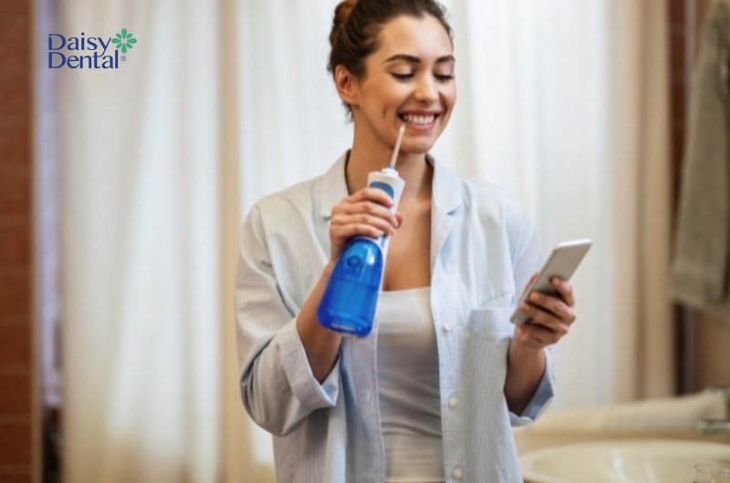 Thiết kế máy tăm nước Hangy nhỏ gọn mang đến nhiều tiện lợi khi sử dụng