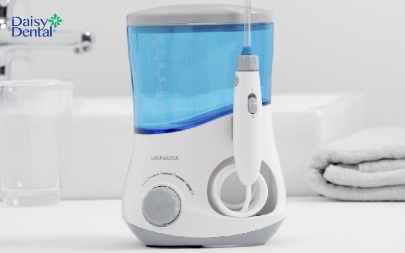 Sản phẩm Lock&Lock Oral Irrigator ENR111BLU