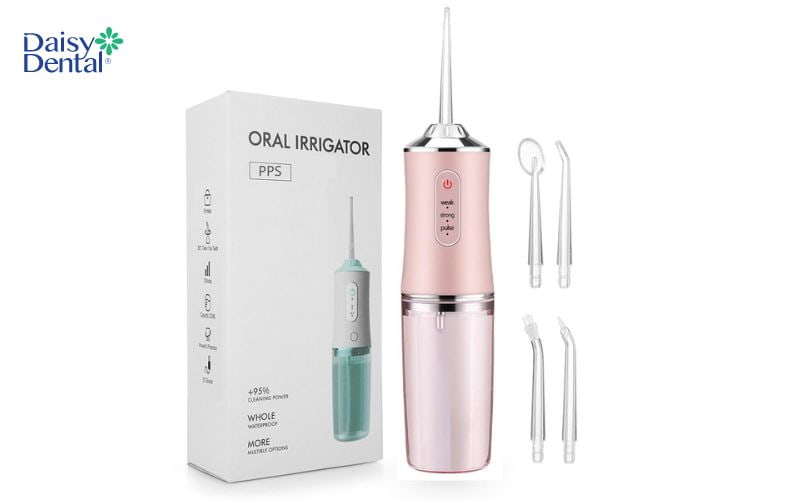 Máy tăm nước Oral Irrigator có ngoại hình trẻ trung và hiện đại