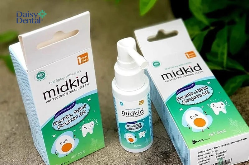 Xịt chống sâu răng Midkid là sản phẩm bảo vệ răng miệng dành cho trẻ 1 - 3 tuổi