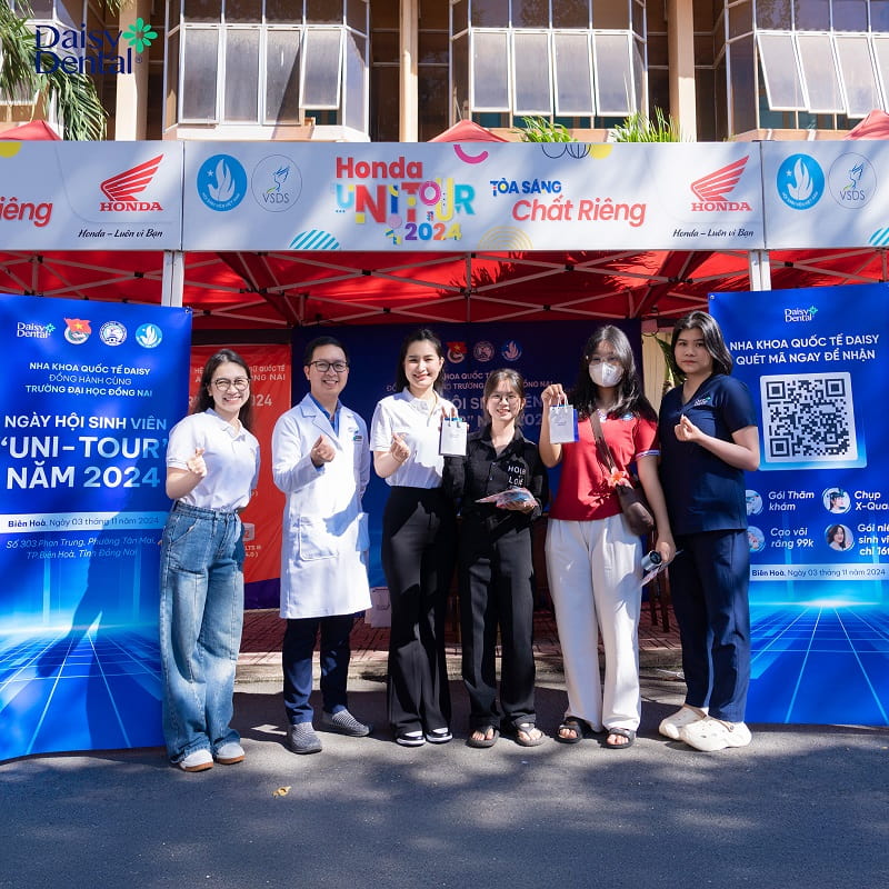 Ngày 03/11/2024, Nha khoa Quốc tế DAISY tham gia “Ngày Hội Sinh Viên” do trường Đại học Đồng Nai tổ chức tại số 9 đường Lê Quý Đôn, phường Tân Hiệp, TP. Biên Hòa, tỉnh Đồng Nai
