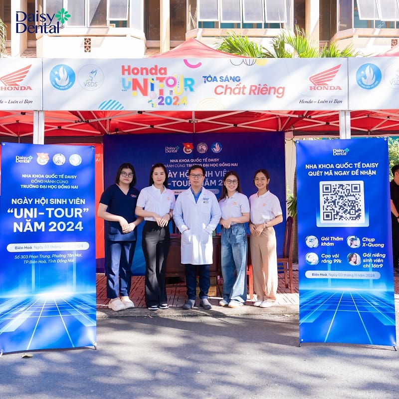 Ngày 03/11/2024, Nha khoa Quốc tế DAISY tham gia “Ngày Hội Sinh Viên” được tổ chức tại trường Đại học Đồng Nai, số 9 đường Lê Quý Đôn, phường Tân Hiệp, TP. Biên Hòa, tỉnh Đồng Nai