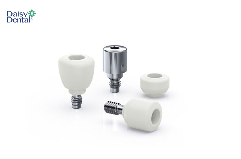 Healing Abutment được làm bằng sứ hoặc kim loại