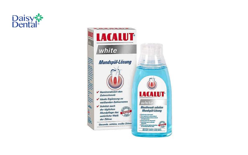 Nước súc miệng trắng răng Lacalut White Mouthwash loại bỏ vết ố vàng hiệu quả