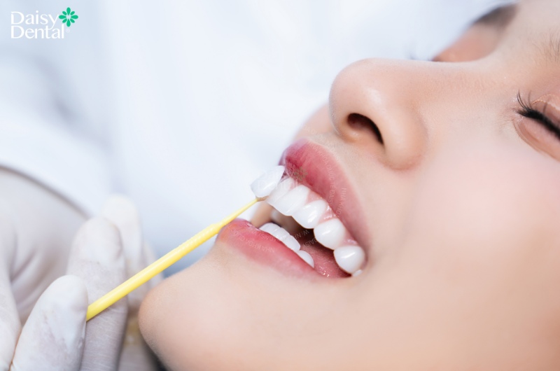 Bọc răng sứ cũng giúp khôi phục tính thẩm mỹ và chức năng ăn nhai