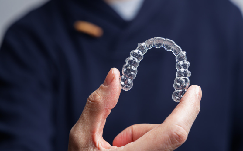 Niềng răng trong suốt là một phương pháp chỉnh nha hiện đại