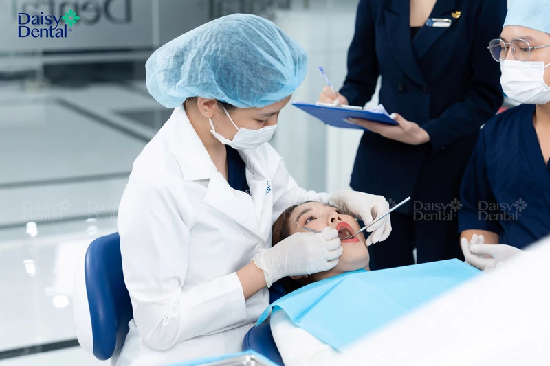 05 năm hành trình cùng Nha khoa Quốc tế DAISY kiến tạo nụ cười Việt.