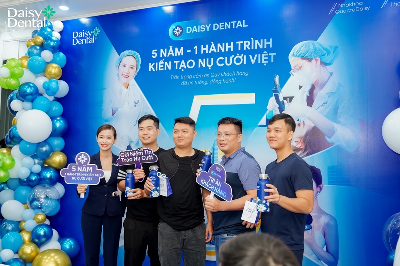 Nha khoa Quốc tế DAISY tổ chức thành công Ngày hội Khách hàng thân thiết